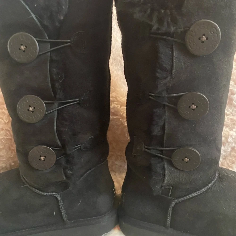 UGG Black Winter Boots Tall Slip-On Design
